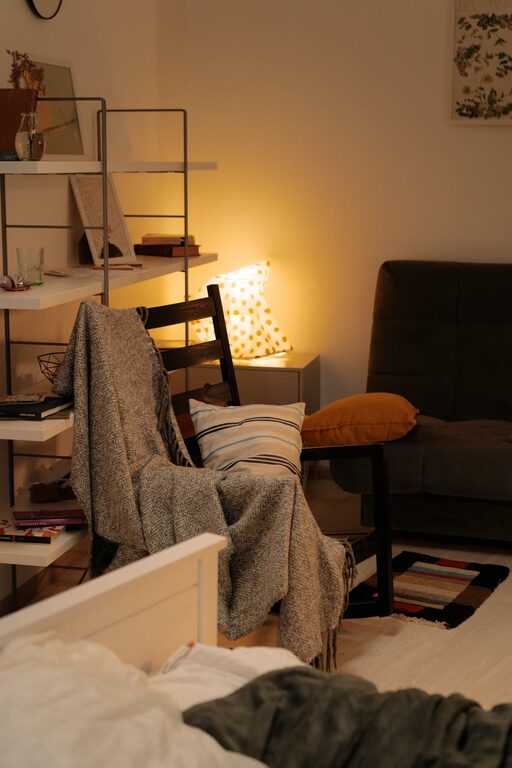 How to Create a Cosy and Inviting Reading Nook at Home